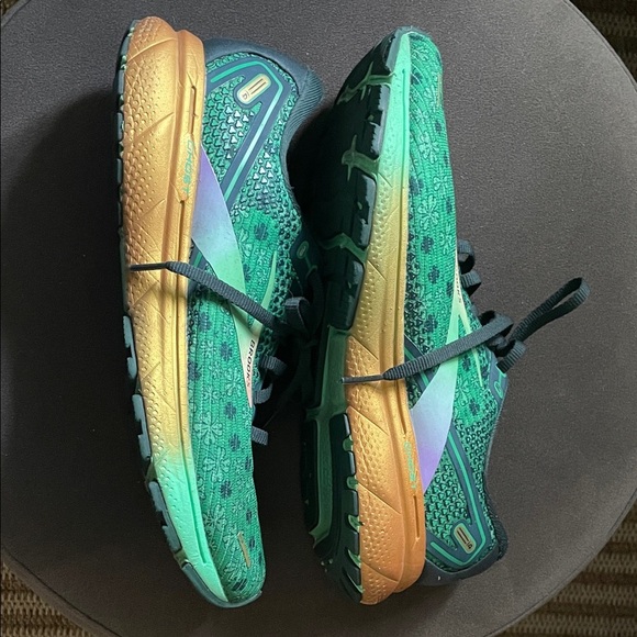 Men's Brooks Ghost 14 - St. Patrick's Day Limited Edition Size 10 Running - Picture 6 of 8